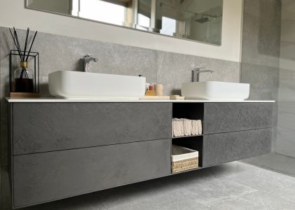 OMNIA | Mobile bagno